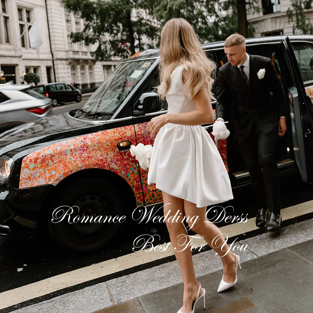 ชุดแต่งงานทรงเอไลน์แบบสั้นเปิดไหล่ ดีไซน์จีบสมัยใหม่ คอวี เปิดหลัง สำหรับผู้หญิง ปี 2025 ชุดเจ้าสาวแบบสั่งตัดได้