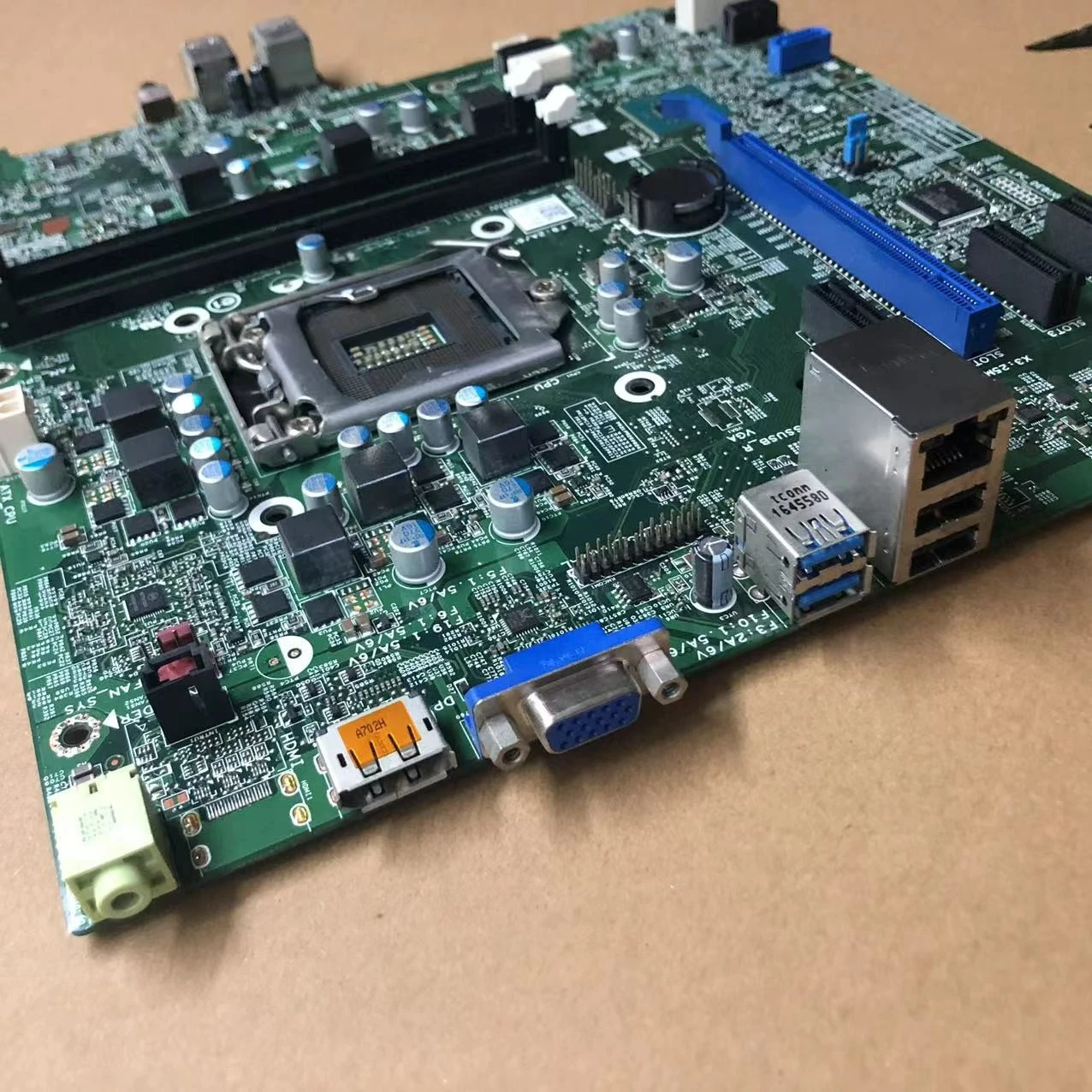 DELL 3046 MT Main Board PN: 37PFR 01DDN5 CMXK2 GCXFM 16505-2 1