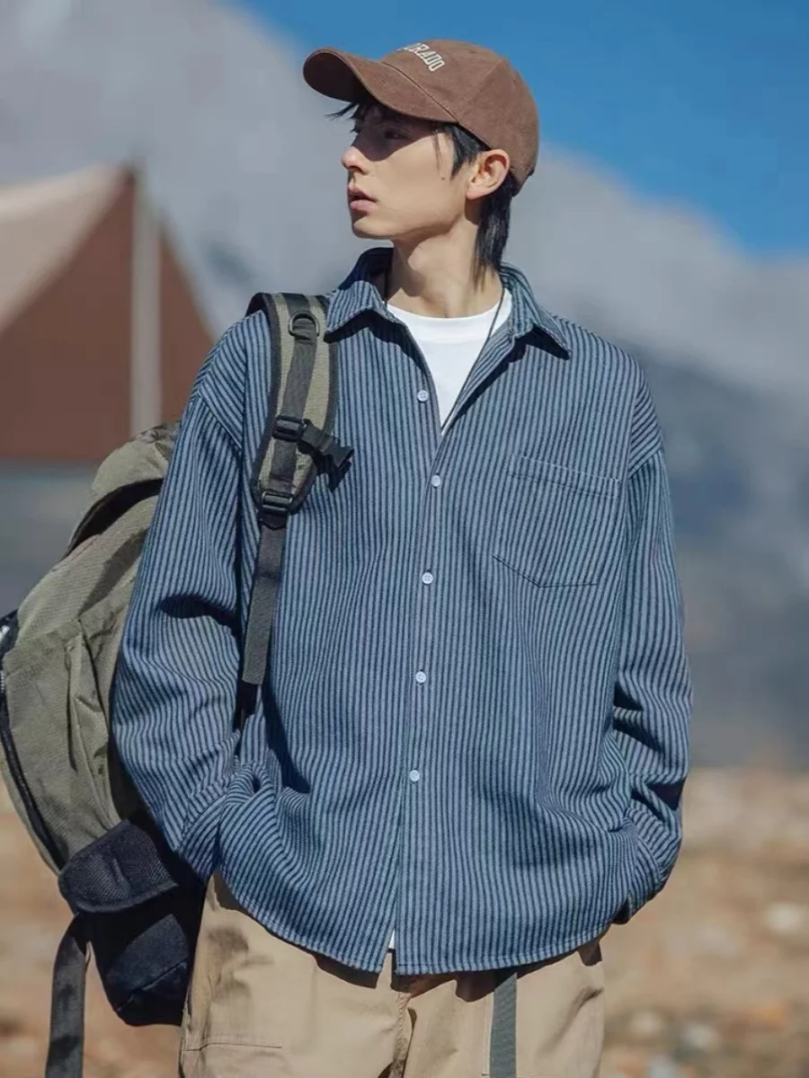 

Waed Denim Long Sve irt Men's Casual y Blue irt Jaet Trend Spring Autumn Striped Button down Loose Fit Jeans