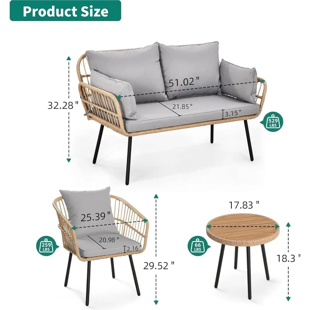 โซฟาเข้ามุมสีเทา 4 ที่นั่ง พร้อมเบาะหนานุ่มและโต๊ะข้างสำหรับห้องนั่งเล่น