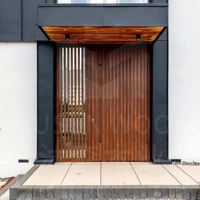 for European Style Antique Walnut Entrance Door with Lighting Grille Single Open Outdoor Villa Door Customization
