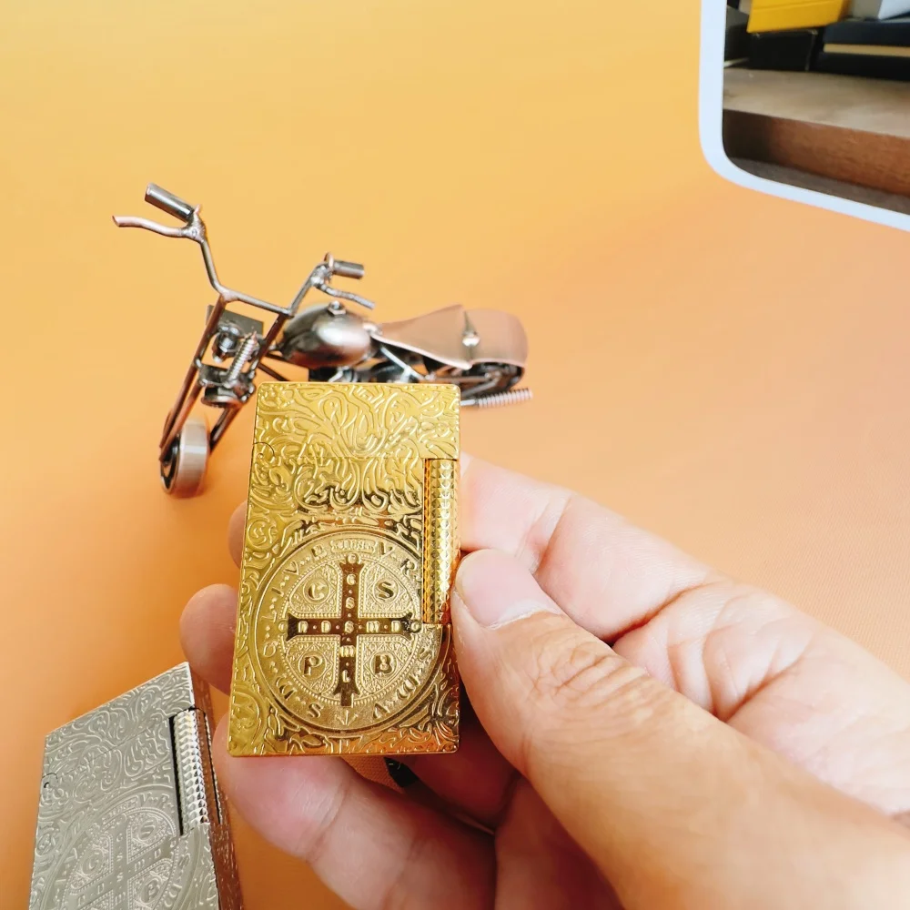 

Metal Luxury Brass Gas Lighter Constantine Style Cigarette Accessories Men Gift Butane Gas Refill