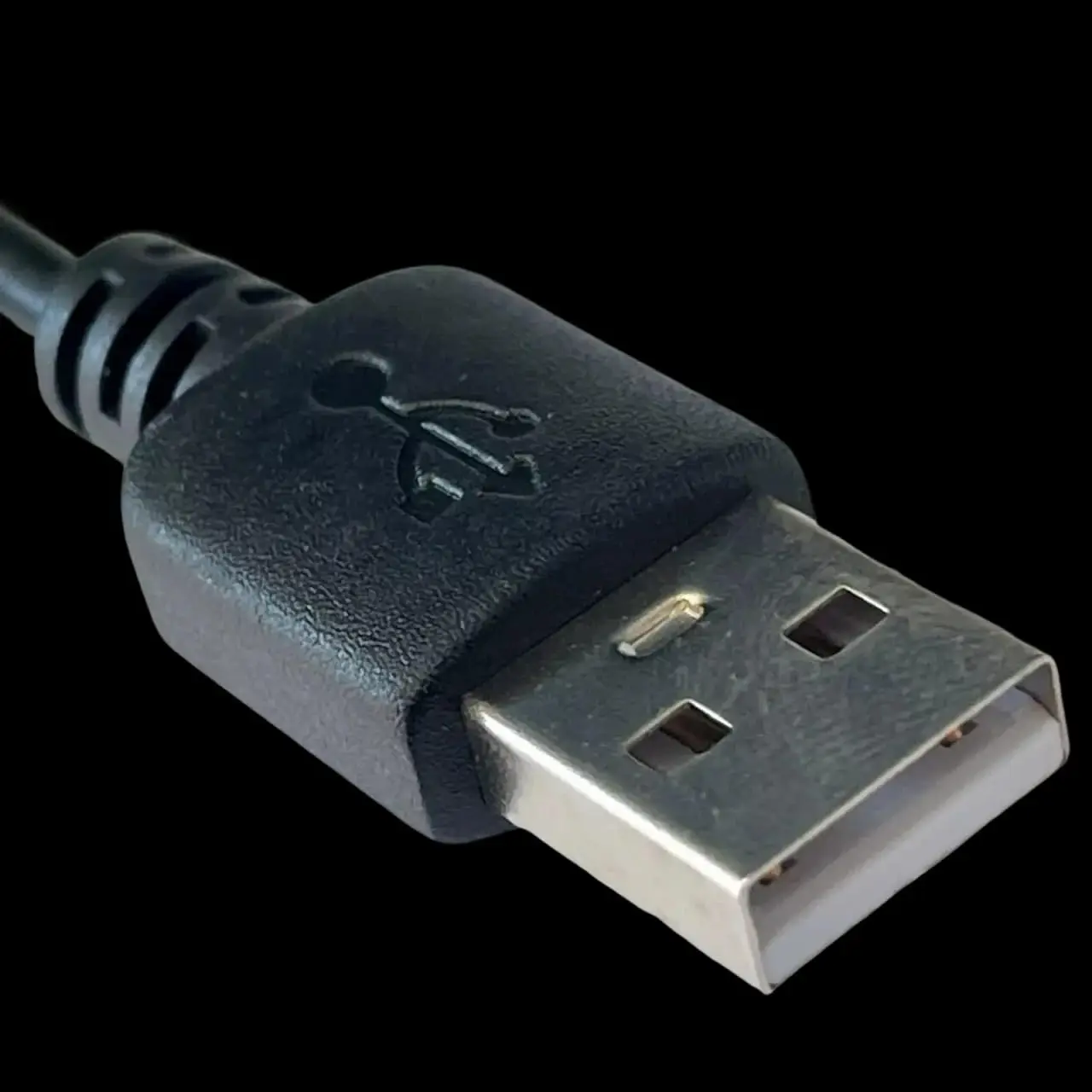 USB Charging Cable Compatible with Lay Z Spa & Coleman Salu-Spa Pool Vacuum Cleaner Fast and Durable