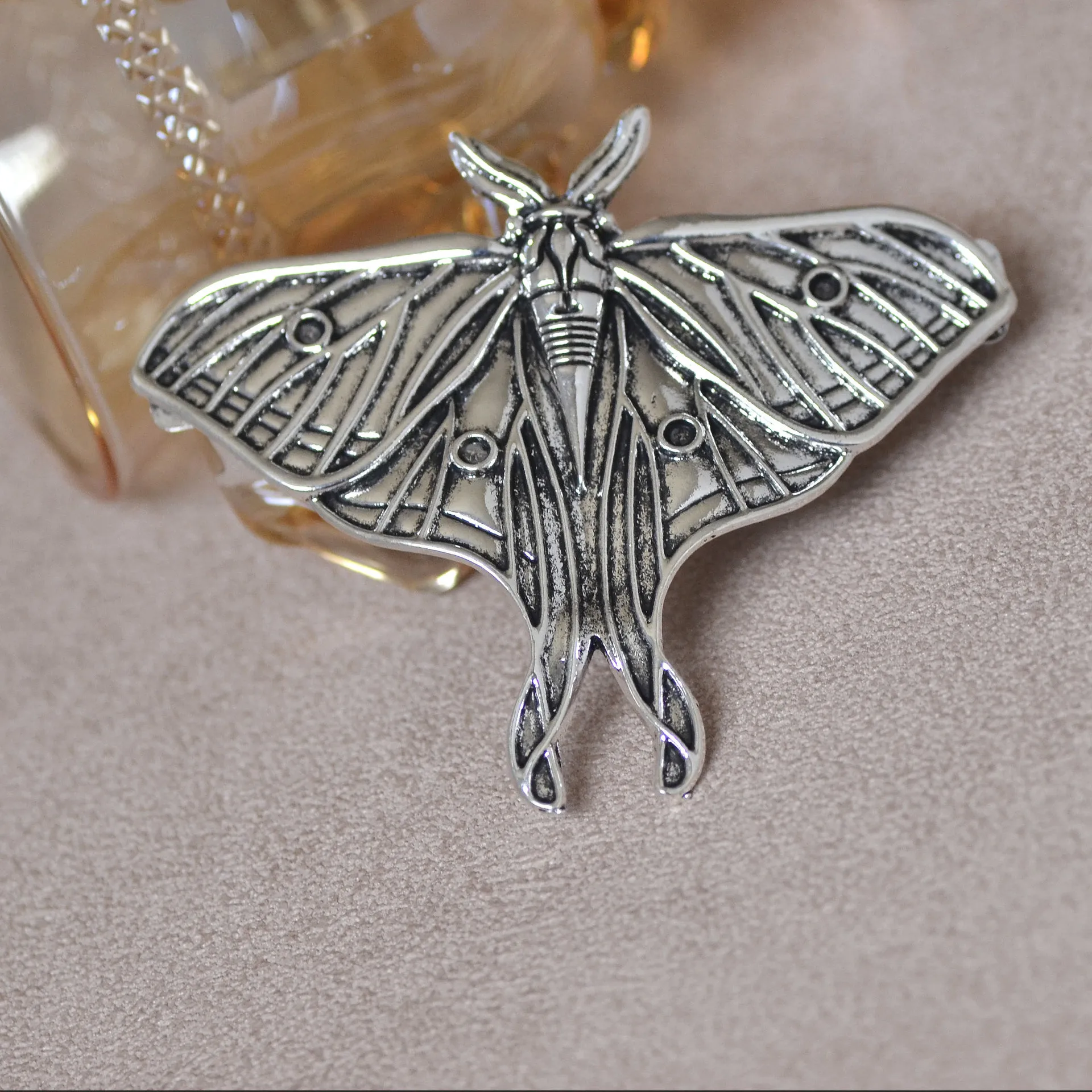 Viking hair clip, French hair clip, Gothic witch spring clip accessory, butterfly, bat, animal headwear, women's hair accessory
