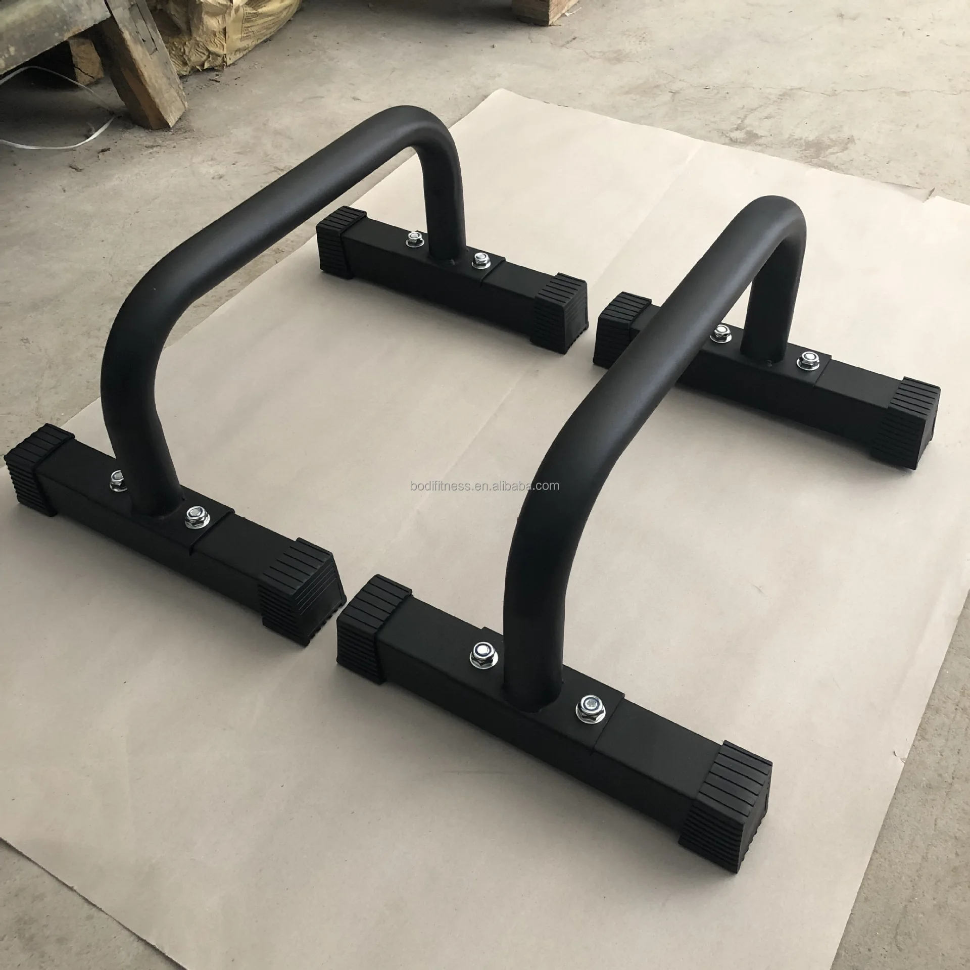 

Gym Fitness Support Equipment Push-Up Grips Bar Stand Strength Dip Stands Product New