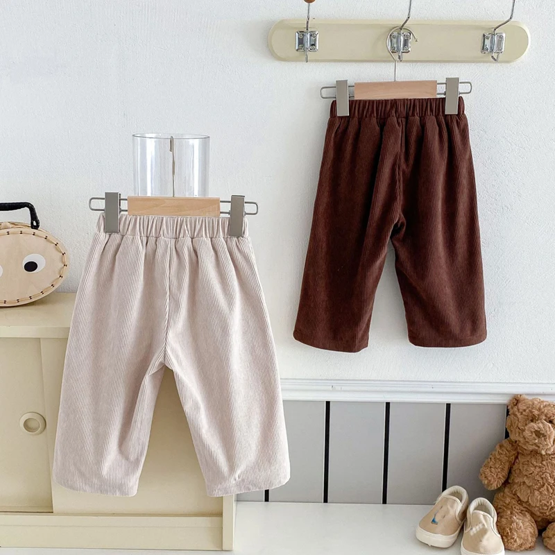 2026 كل جديد الكورية العصرية الاطفال الفتيان الفتيات السراويل الأطفال سروال قصير غير رسمي الملابس القطن الصلبة اللفت السراويل