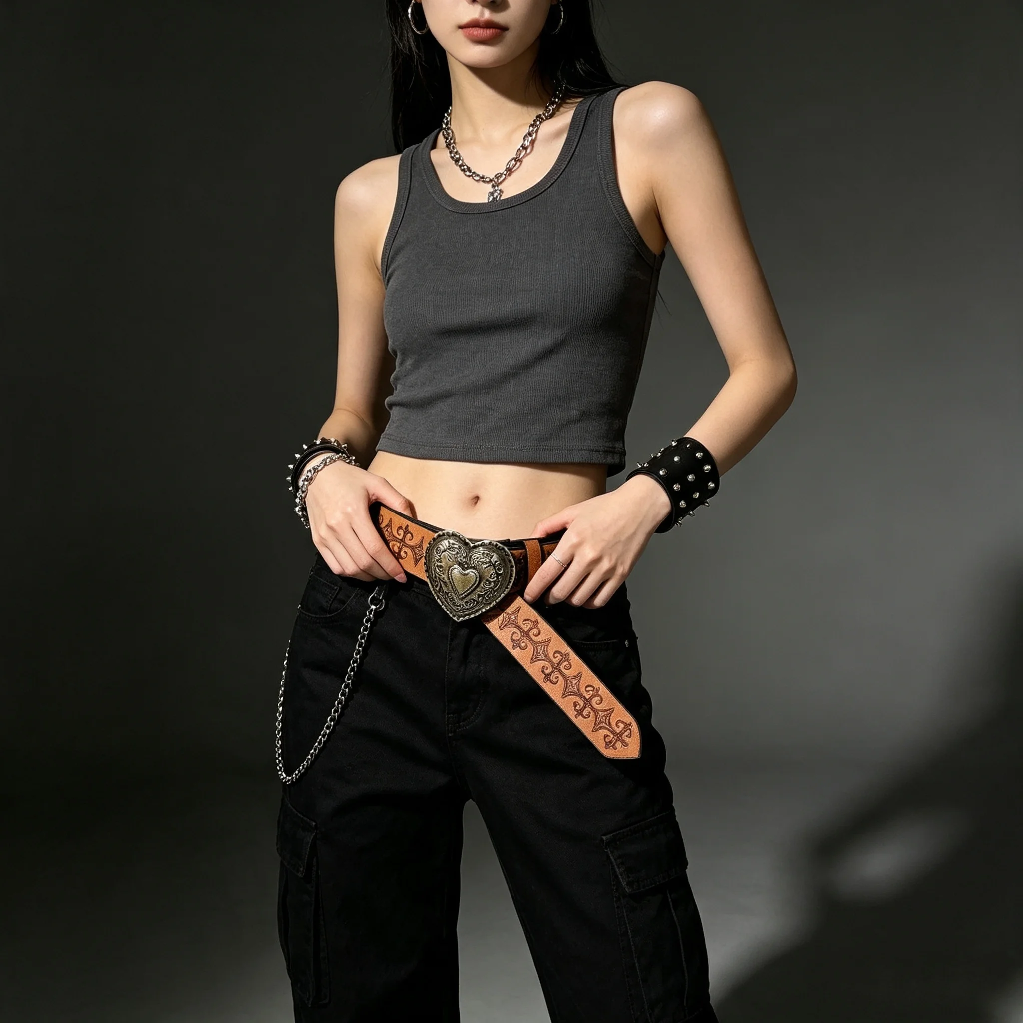 1 piece of women's belt with brown embossed heart buckle, western cowboy punk rock style, suitable for matching jeans and skirt