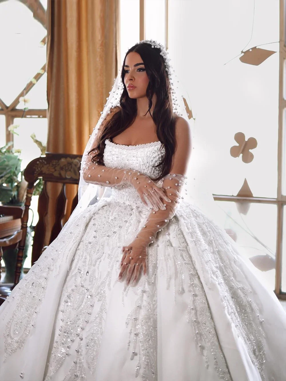 Flavinke مخصصة فاخرة الديكور اللؤلؤ الكرة بثوب فساتين الزفاف الدانتيل قبالة الكتف حمالة الأميرة أثواب الزفاف