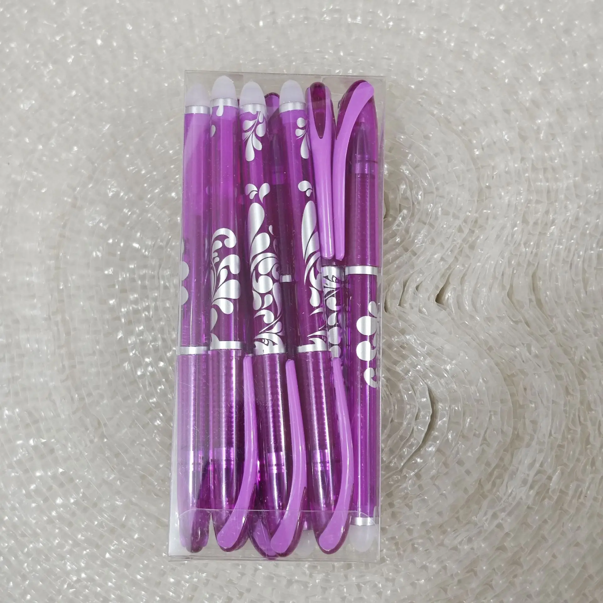 12 pièces violettes