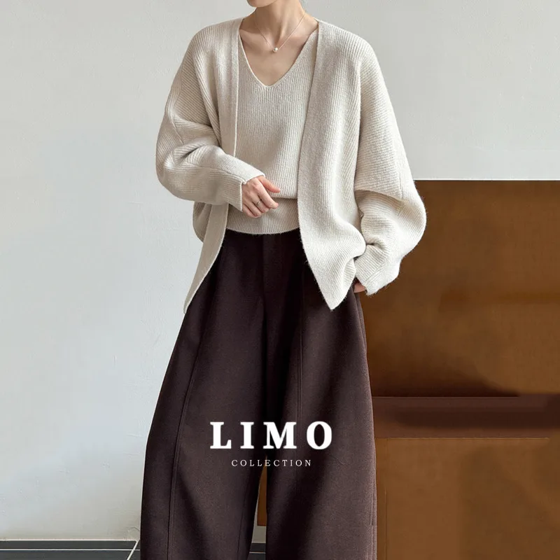 

LIMO 2025 Autumn Winter Two Piece Set Women's Knit Cardigan and Vest Set Casual Loose Outfit Acrylic Polyester Fashion Set
