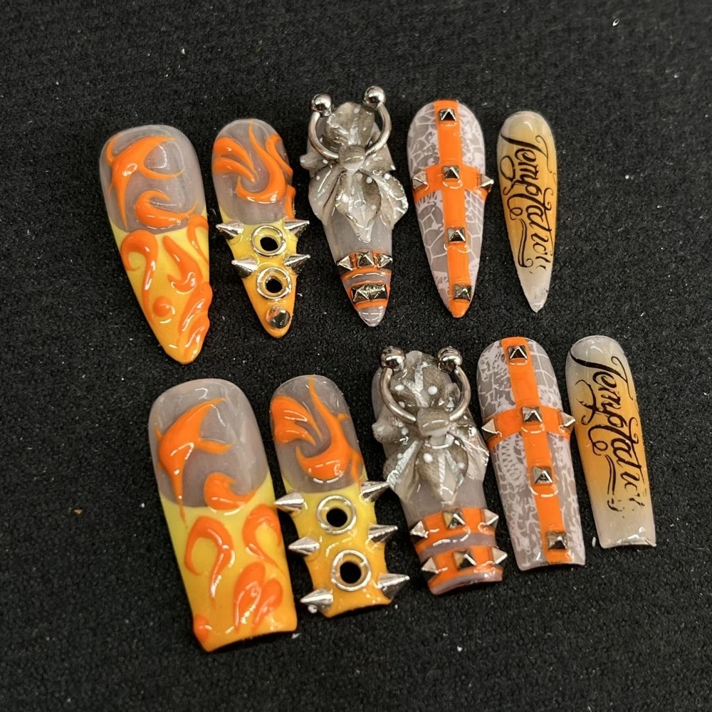 

Europe America Spice Girl Handmade Long Square Tip Wearable Press On Nails Punk Darkness Metal Rivet Flower Colorful Fake Nails