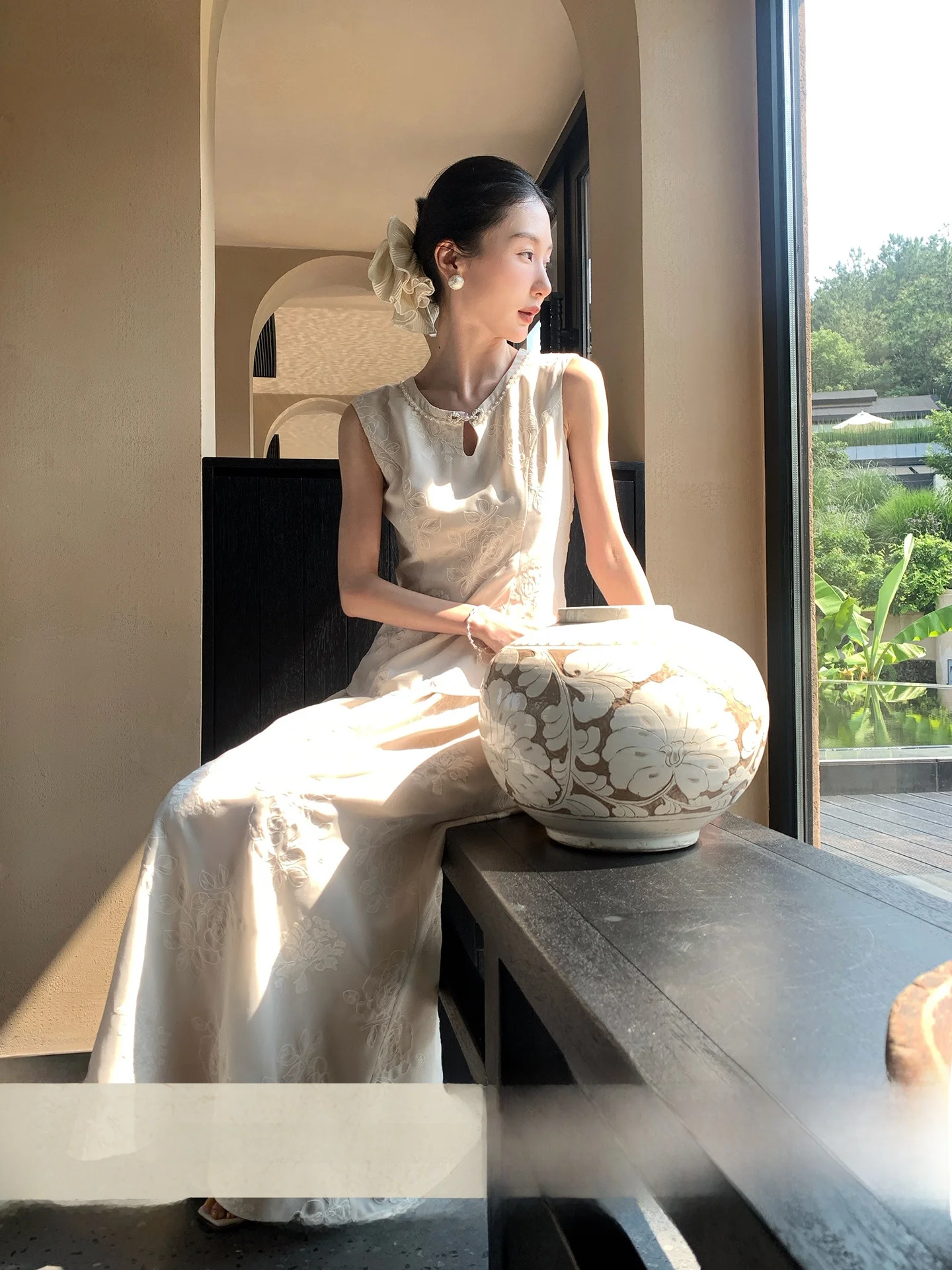 

Оригинальный летний женский комплект Faion с вышитым цветочным жилетом и юбкой трапециевидной формы из шифона от Lu Qing Casual Sle