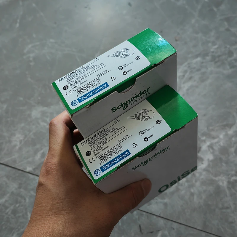 

Новый оригинальный XS4P30MB230 XS4P30MA230 XS4P30MA230K XS4P30MB230K