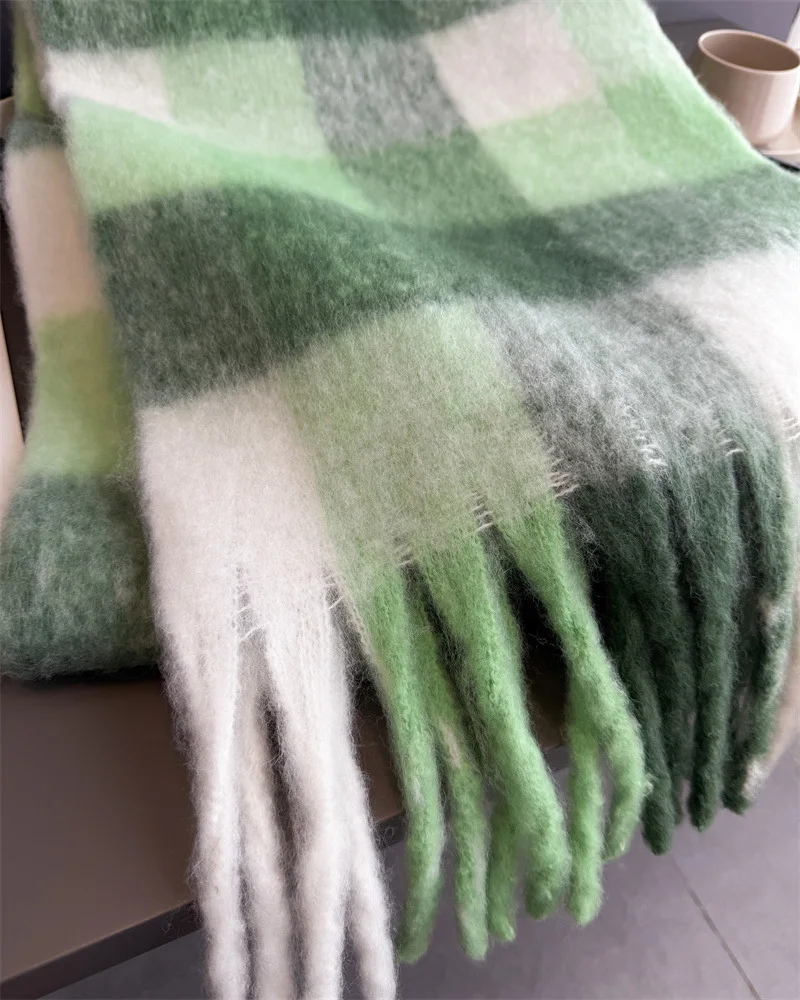 Warmer Dicker Winterschal für Damen, Mohair, Kariert, Weicher Quastenschal, Pashmina, Großer Halsdecken-Schal – Detail 19