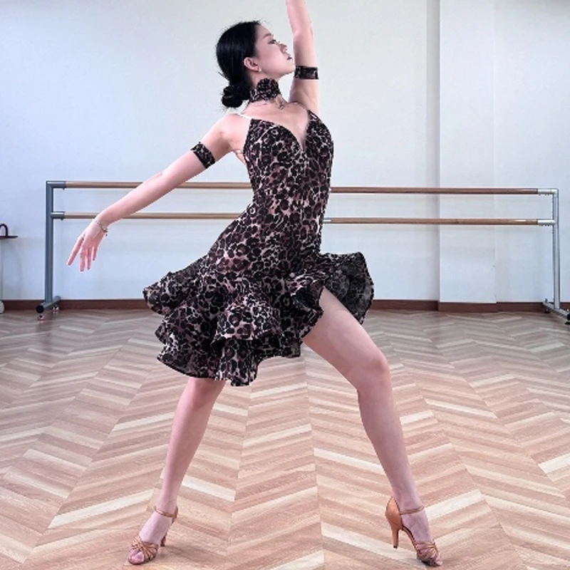 ليوبارد اللاتينية فستان رقص المرأة مثير هيكل السمكة فستان المنافسة الملابس تشا تشا رومبا السامبا أداء الرقص زي BL16902