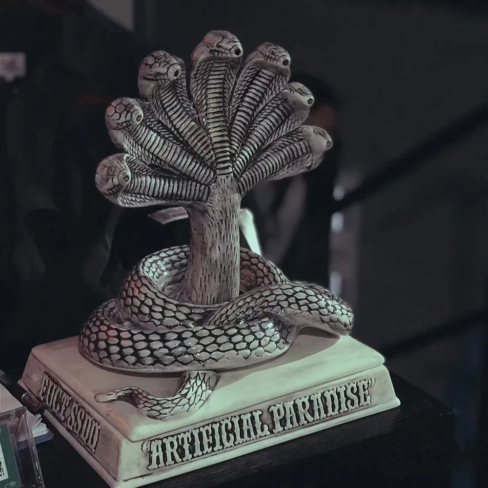 �y�Z�[�����z7���֖̎�����o�[�i�[�h�i���h�g�D�A�ے��I�ȗ��s�̉Ƃ̑����A�L���ȃq�b�v�z�b�v�X�^�[�̂��C�ɓ���