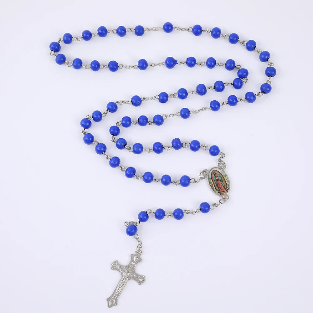Blaue Rosenkranzkette für Damen und Herren, 6 mm, aus Holz, lange Kette, religiöser Anhänger mit der Jungfrau Maria und einem Kreuz, Herrenschmuck für Partys, Geschenk. – Detail 23