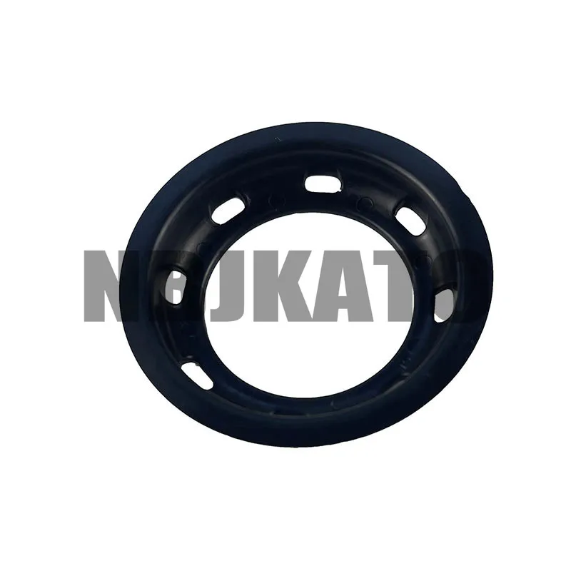 New Genuine Rear Oil Seal Protector Cover 43588-73000 For Suzuki Jimny