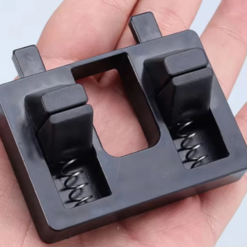 Adjustable Suction Bracket for Motherboard Soldering Welding Wire Fixture Table Clamp - Welding Locator Soldering Tools