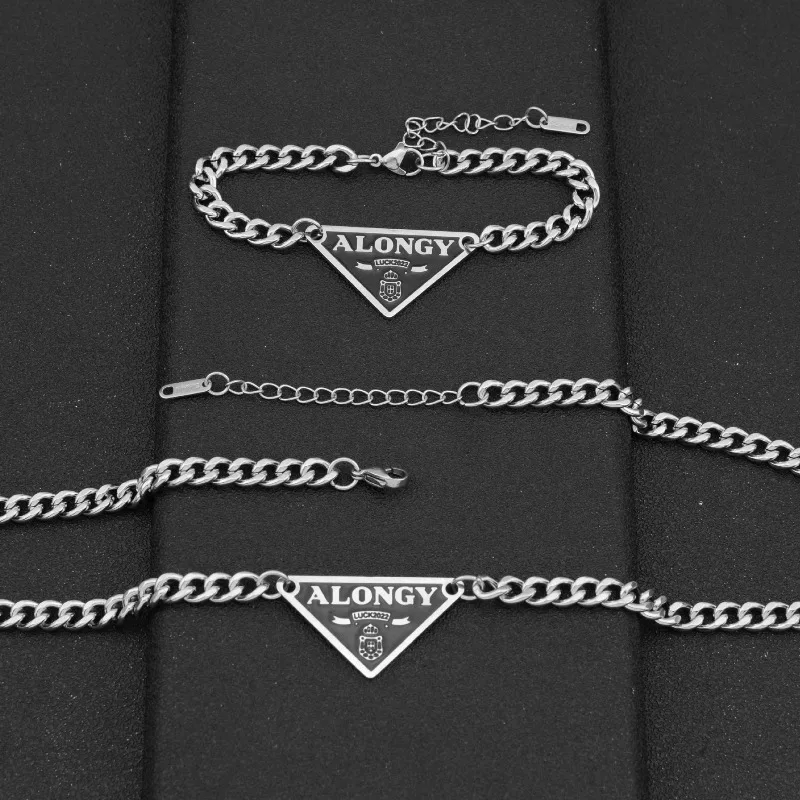 Autumn and winter classic fashion triangle collarbone chain hip-hop Cuban ins titanium steel necklace women's non fading jewelry view 5