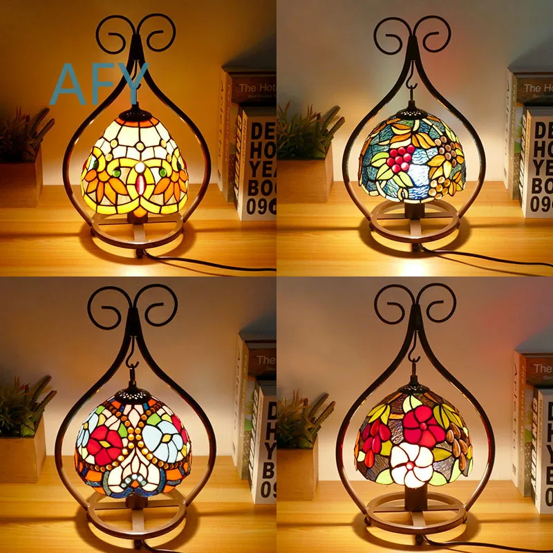 Heart-Shaped LED Bedside Lamp for Bedroom Study Art Decor European Style Tiffany Glass Table Lamp Pastoral Creative Lighting