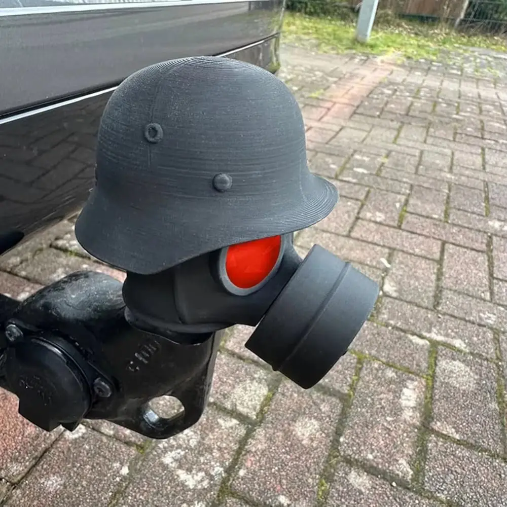 

Trailer Cover With Steel Helmet And Gas Mask 3D Printed Trailer Ball Cover Prevent Receiver Tube From Rusting