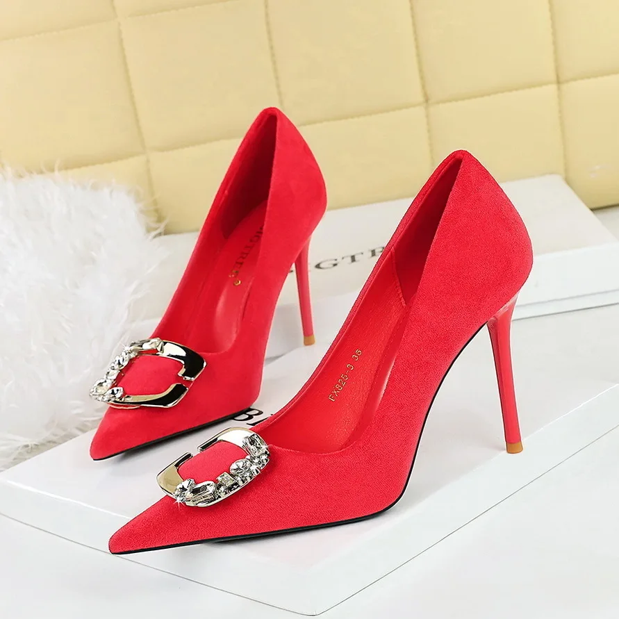 

Women's High Heels Banquet Thin Red Bottom Shallow Mouth Pointed Velvet Metal Rhinestone Belt Buckle Single Ladies Shoes Pumps