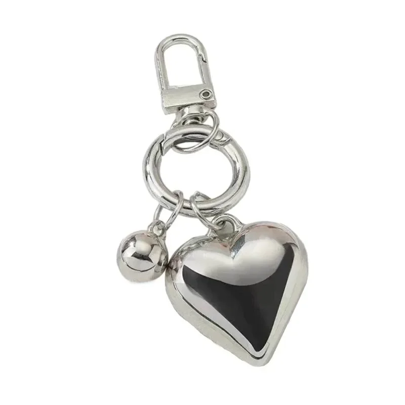 Creative Simplicity Love Heart-shaped Metal Car Keychain Man Women Bag Pendant Car Key Ring Birthday Gift