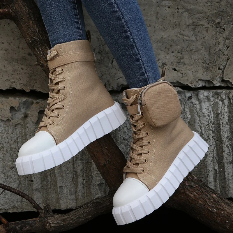 High-top Pocket Boots Women Winter Shoes New White Female Canvas Shoes Autumn Platform Martern Boots Casual Plush Ankle Booties