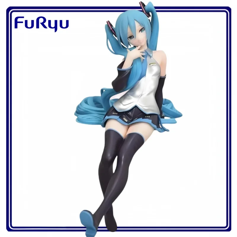 バンダイ-フリュー-初音ミク-ミクv-ファミリーフォーミュラ-ユニフォーム-ブラックスター-赤と白-インスタントラーメン-プレス賞-フィギュア-スポット-オリジナル