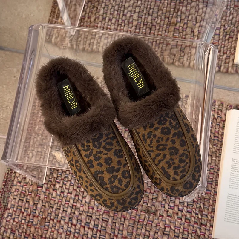 Plush Winter Slippers Women Elegant Leopard Print Warm Fleece Flats Shoes Ladies Fashion Pu Leather Soft Fluffy Slides Footwear