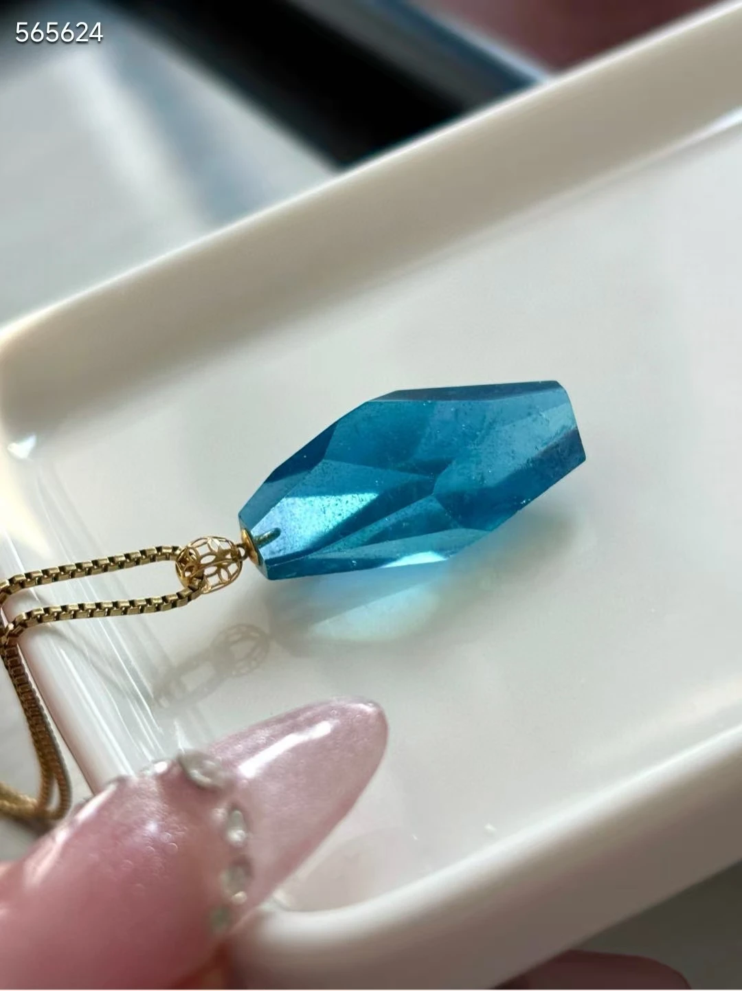 Natural Blue Aquamarine Pendant Aquamarine Brazil 25x12x10mm Faceted 18K Gold Women Fashion Jewelry AAAAAA