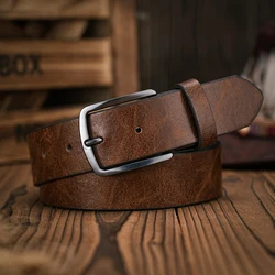 A men's and women's retro metal buckle casual style brown PU belt suitable for daily business attendance four seasons