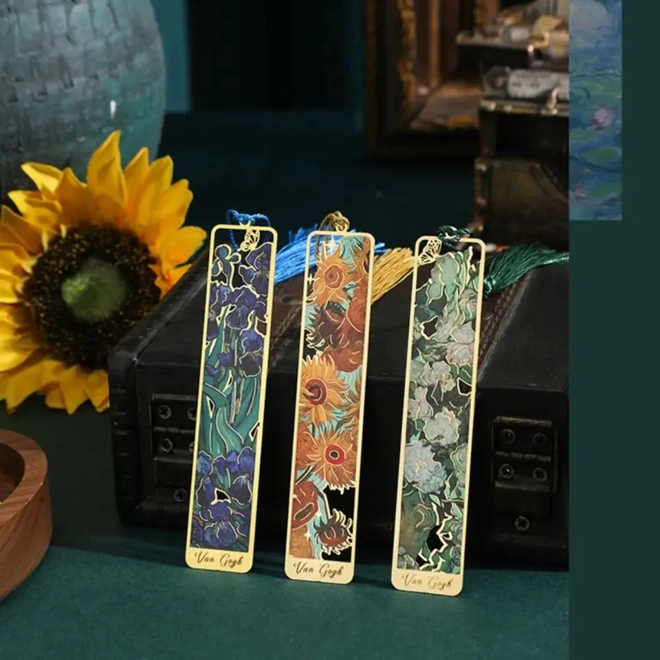 Metal Sunflower Hollow Bookmark Chinese Style Creative Painted Book Holder Tassel Pendant Kids Stationery School Office Supplies