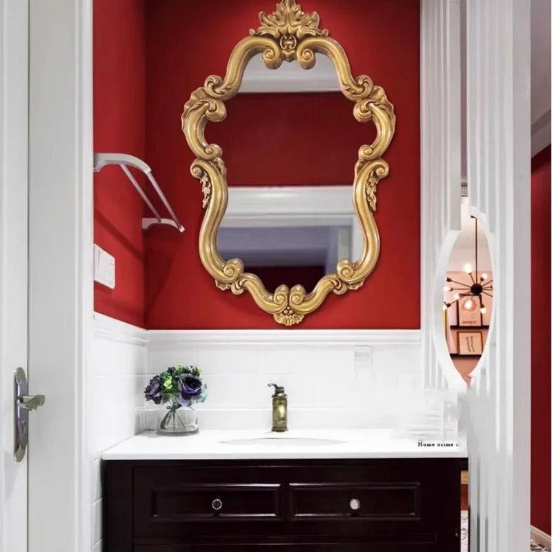 Baroque Style Vintage Bathroom Mirror Wall Mounted Oval Vanity Makeup Mirror for Bathroom Toilet Decor American Retro