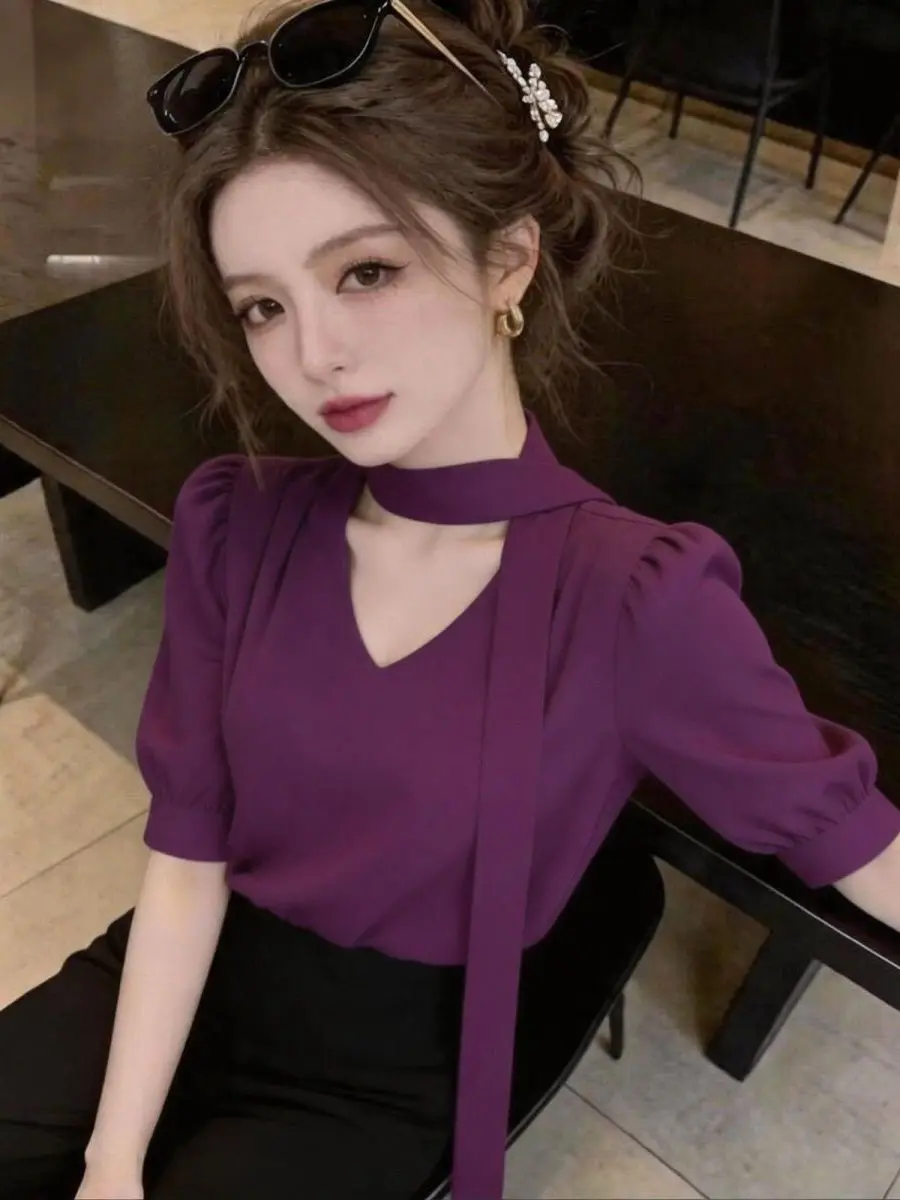 

Elegant V-Neck Silk Chiffon Blouse Women's Summer Fashionable Unique Beautiful Atmosphere Top with Sash French Style Loose Fit