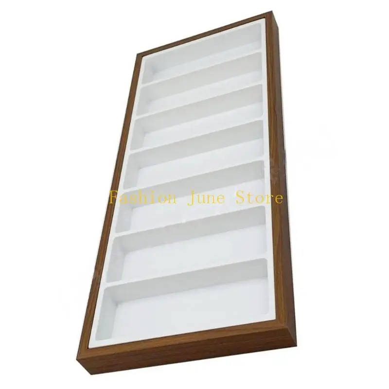 N5KA Stand for Displaying 7 Pairs in Retail Environments