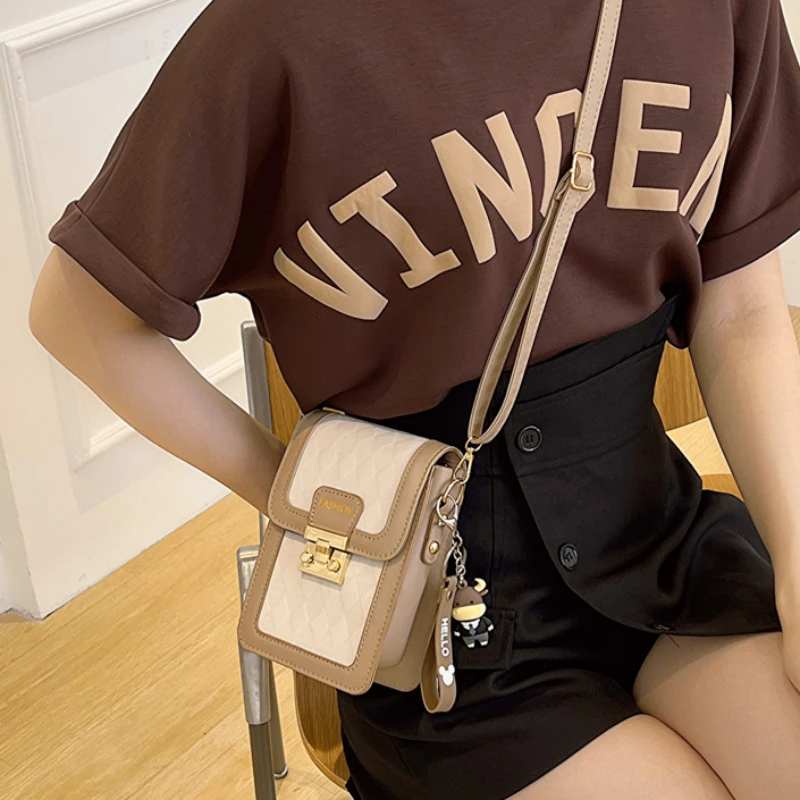 Fresh Sweet Western Style Crossbody Bag Summer New Small Popular Phone Bag Simple Splicing Contrast Color Small Square Bag