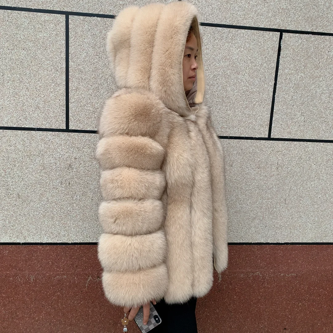 Women\'s Winter 100% True Fox Fur Hooded Coat Fashionable and Warm Natural Fox Fur Vertical Hooded Hat High Quality Fluffy Fur