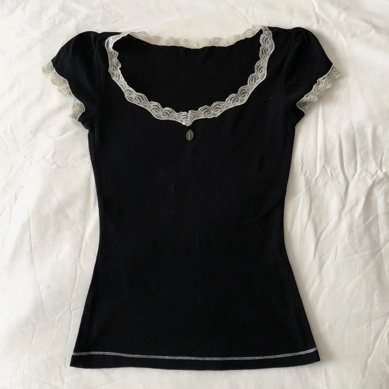 Y2K Lace Trim Neckline Crop Tops Fairycore Aesthetics Vintage Black Milkmaid Tees Chic Women Retro Grunge T Shirt Korean Chic