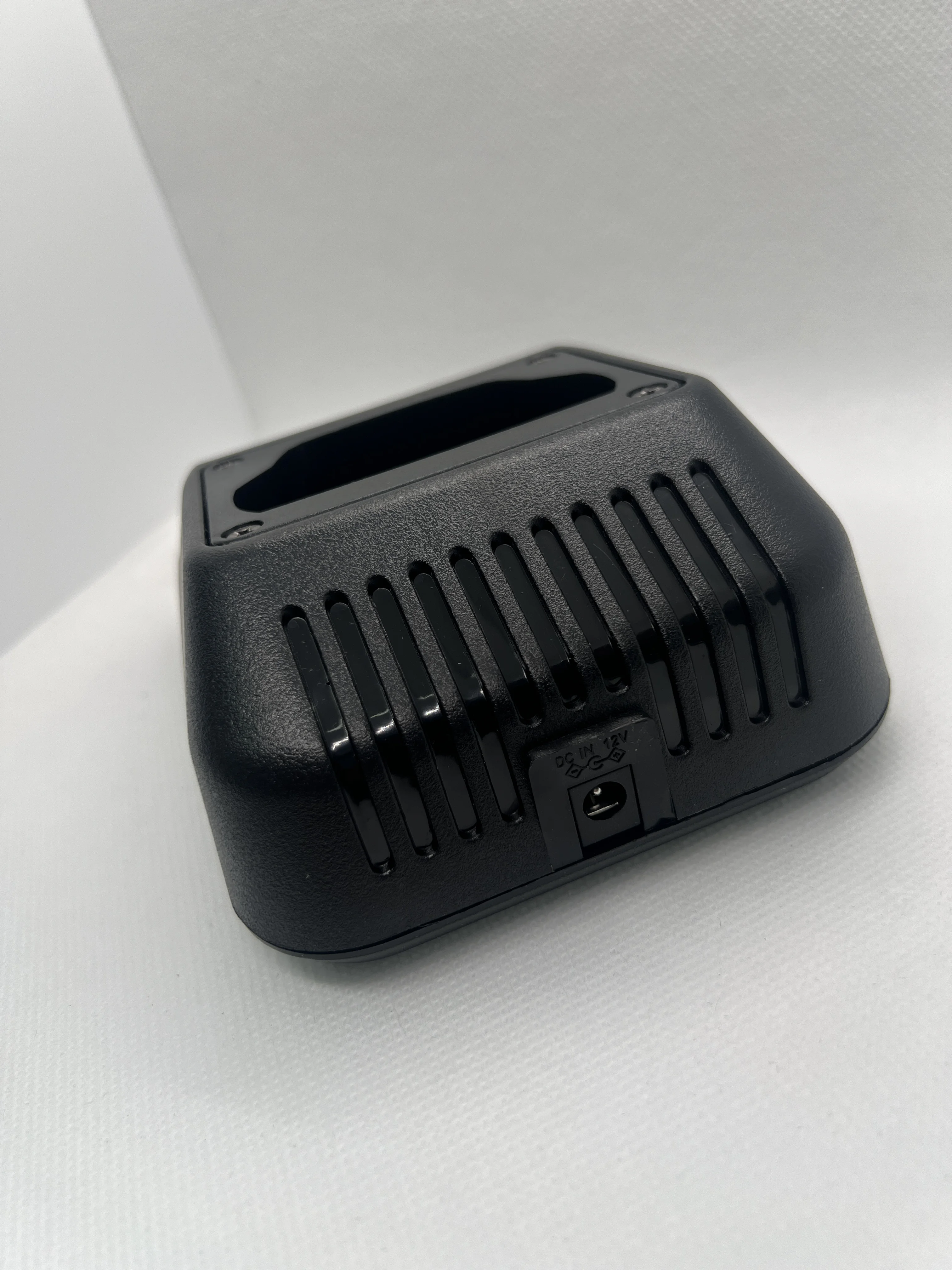 NNTN9199 walkie talkie charger with battery model PMNN4812A For Motorola APX NEXT XN XE