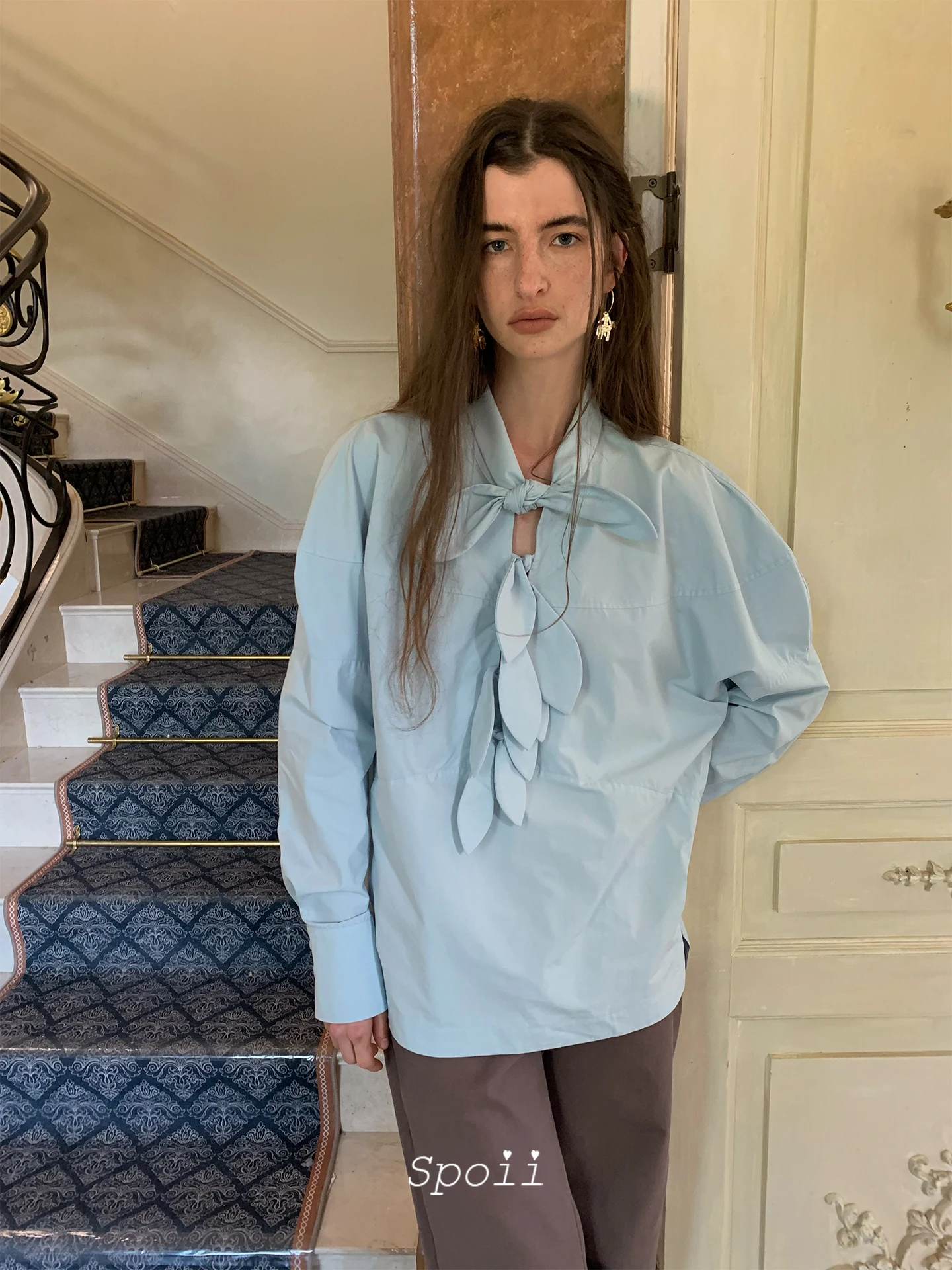 

Свободная модная легкая блузка с бантом в виде ушков кролика, синего цвета, из хлопка, с длинным рукавом, для женщин