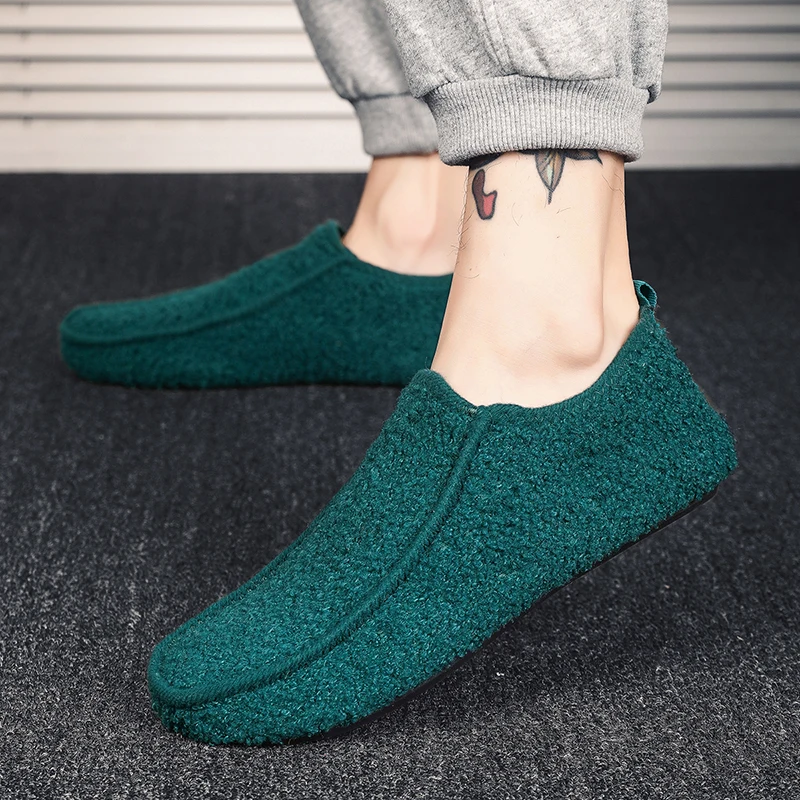 MAEDEF Männer Warme Baumwolle Hausschuhe Männer Winter Schuhe Weiche Plüsch Dünnen Boden Casual Schuhe Männliche Faulenzer Licht Männer der Hause wanderschuhe