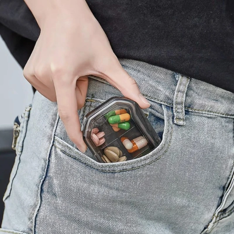 Portable 4/6 Compartment Pill Storage Box, Travel Medicine Separation and Classification Mini Packaging Box with Sealing Ring