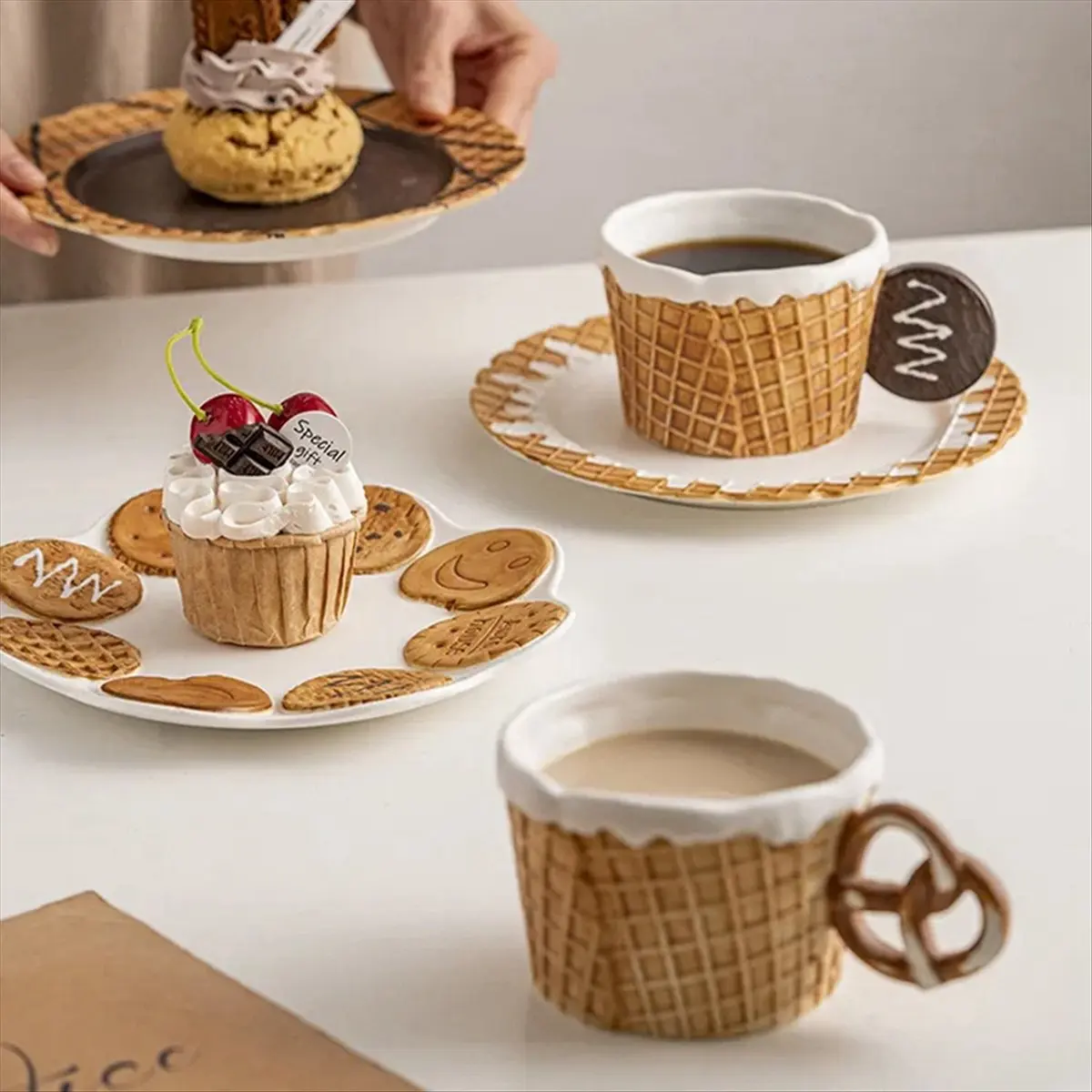 FOR HOME  Cookie Water Cup Cute Ceramic Mug Afternoon Tea Coffee Cup Home Breakfast Milk Cup,Brown,Round Handle
