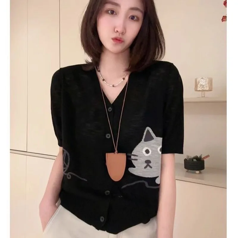 

Summer Short Sleeve Thin Knitted Cardigan Kitten Embroidery V-neck Loose T-shirt Women Vintage Commute Tops