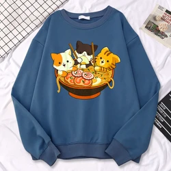 Simple Kawaii Sweatshirt For Women Anime Cats Eating Japanese Ramen Noodles Print Hoodies Loose Warm Pullover Crewneck Clothes