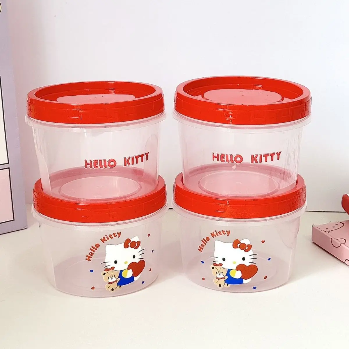 

Kawaii Anime 2025 New Hello Kitty red bento box Cartoon Cute Microwave Oven Circular Fresh Box Portable Meal Box Storage Box