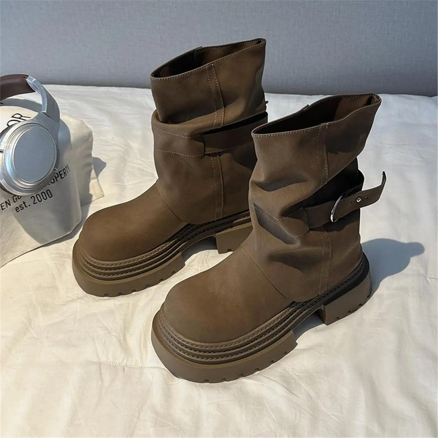 stivali-faionable-da-donna-thi-bot-ort-boot-autunno-new-sle-ethnic-sle-scava-fuori-stivale-basso-tacco-piatto