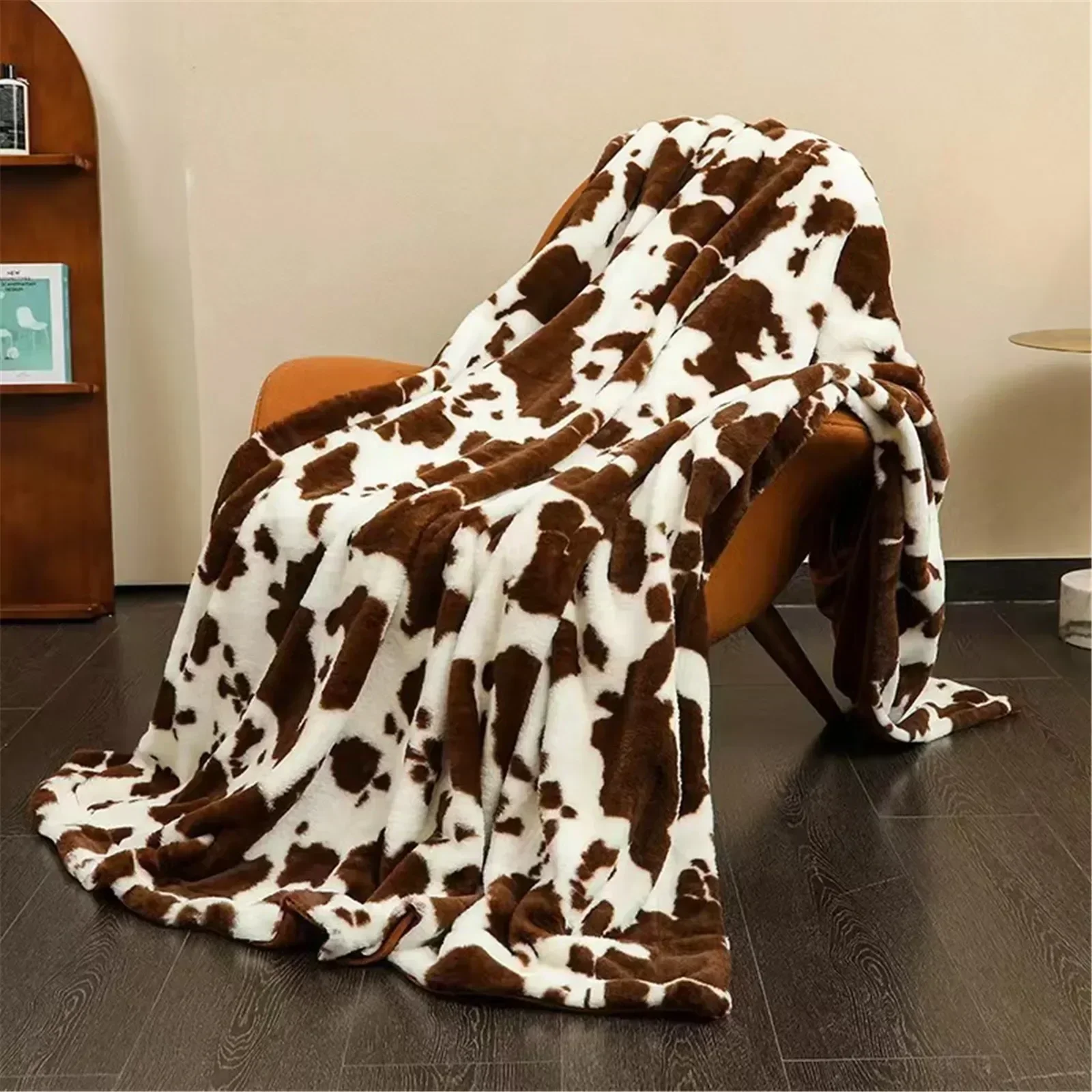 Cow Print Throw Blanket Non Shedding Thick Blankets Western Room Decor Super Soft Warm for Adults Kids Girl Throw Carpet